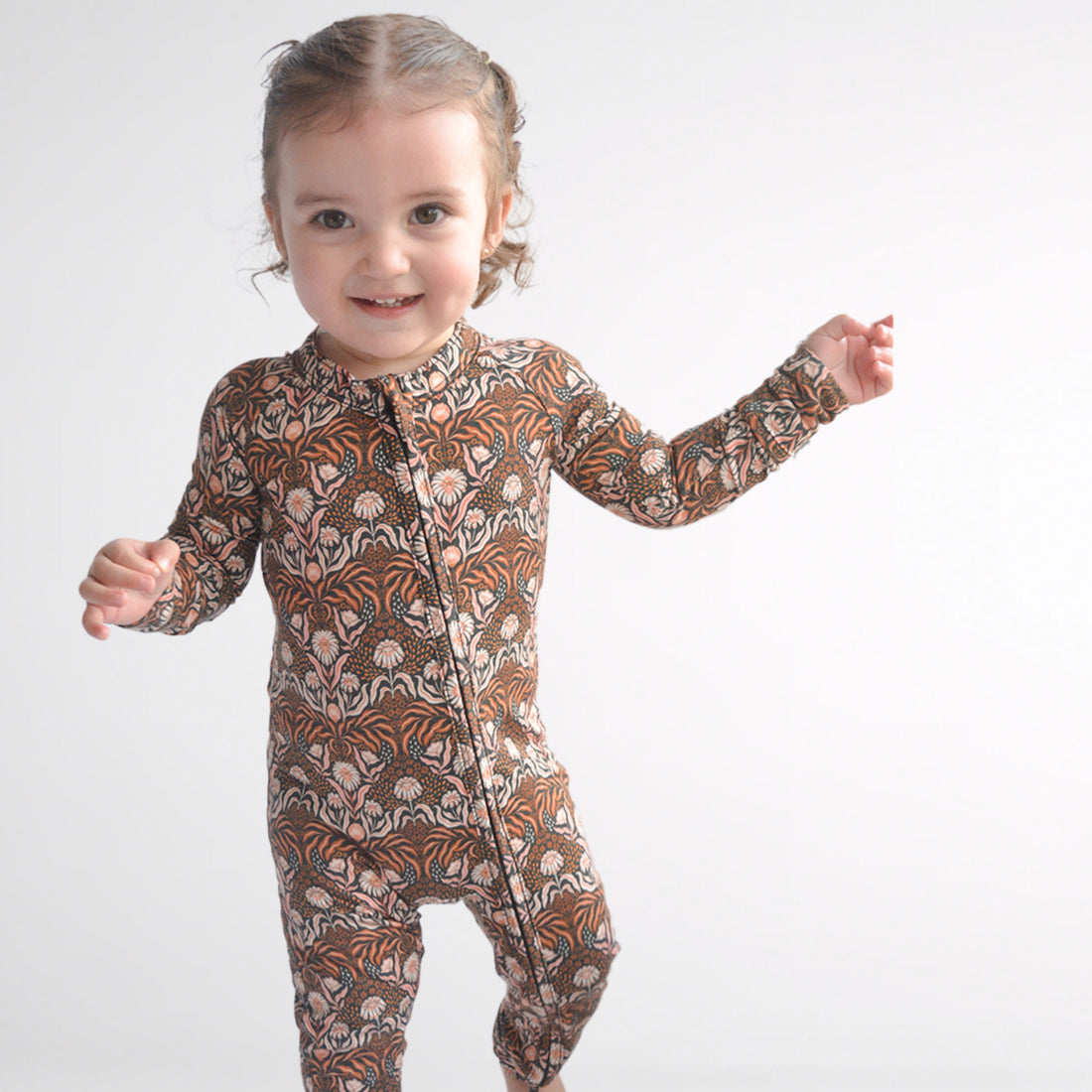 Cómo lograr que tu bebé duerma toda la noche (sin perder la tuya)